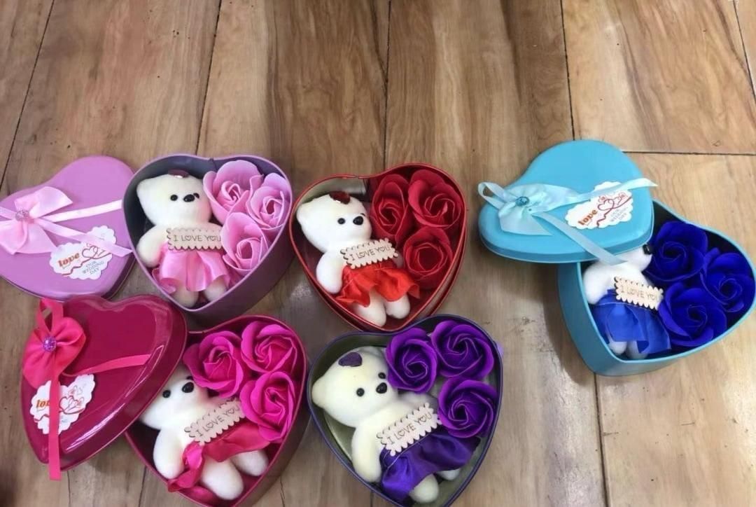 Bear Rose Gift Box - 50 % OFF